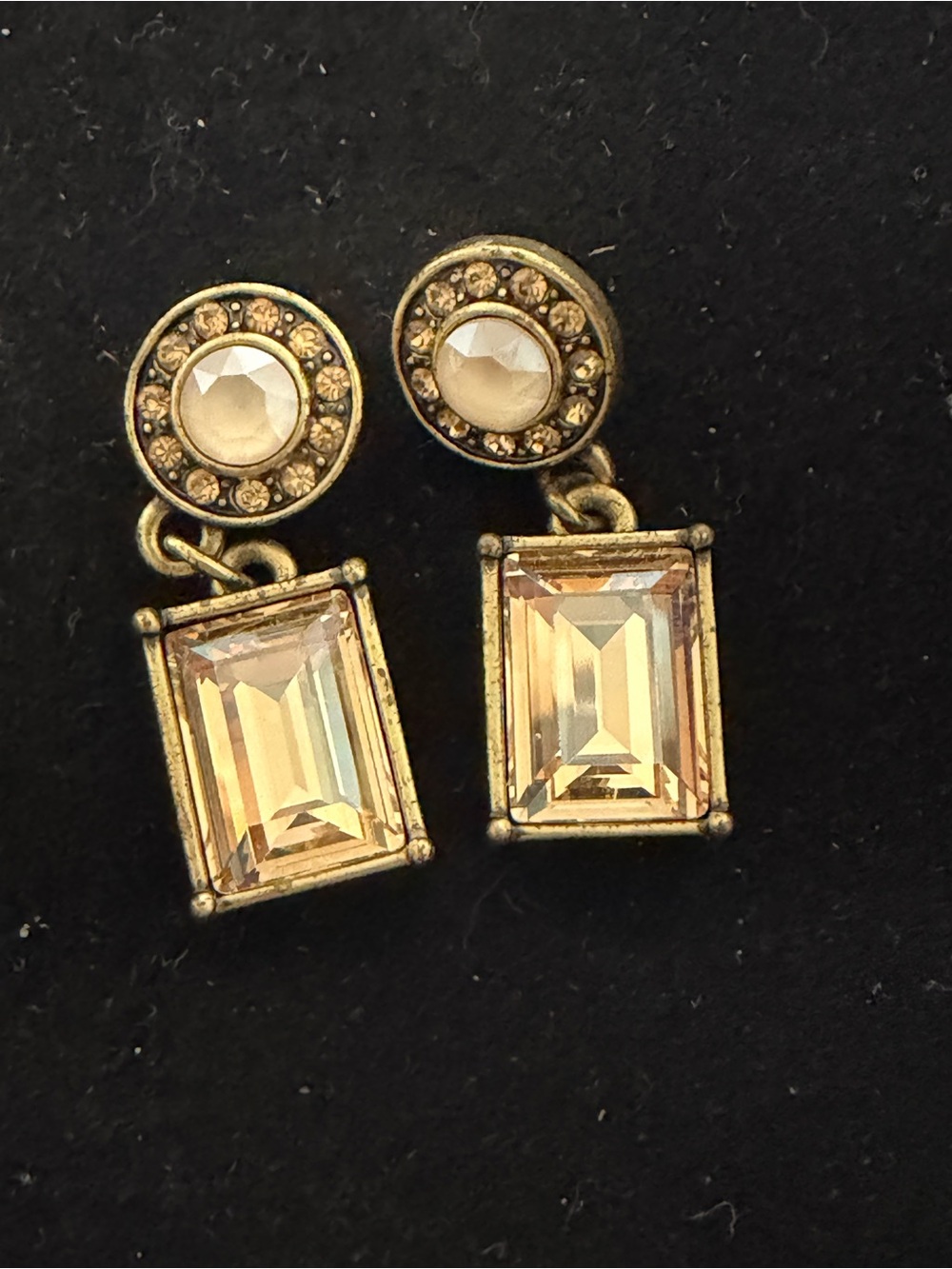 Pristine Heidi Daus Topaz Emerald Cut Crystal Champagne Drop Earrings Signed